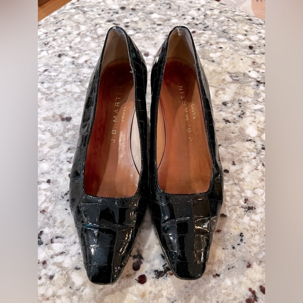 JB Martin Black Patent Leather Square Toe Heel 1.75ββ Size US 6 UK 4